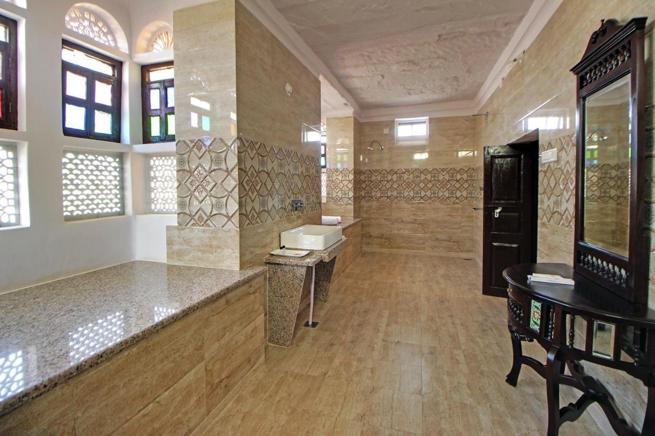 Jawai Castle Resort - A Heritage Hotel In Jawai Leopard Reserve Bisalpur Buitenkant foto