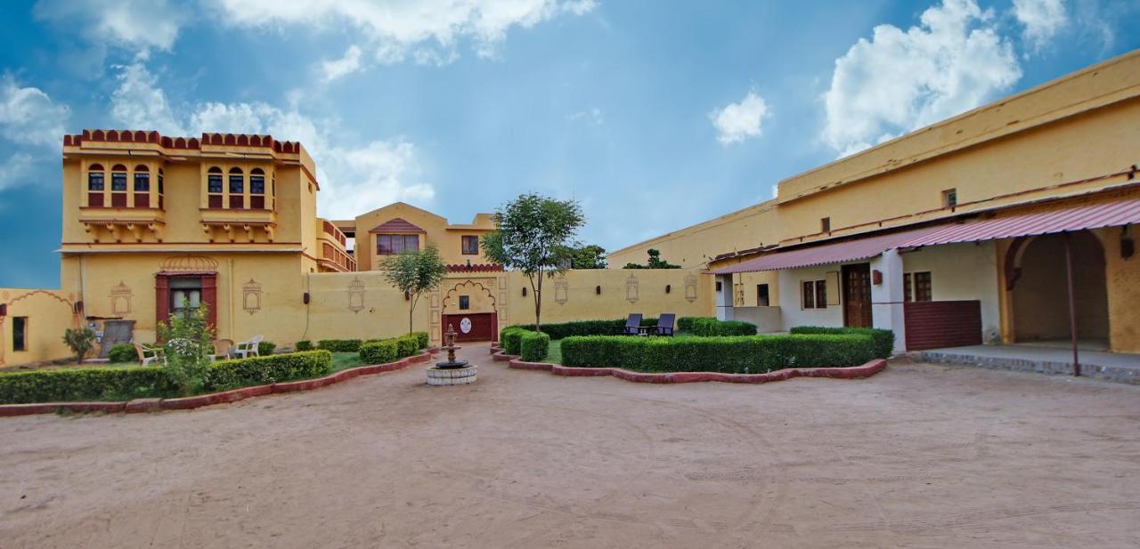 Jawai Castle Resort - A Heritage Hotel In Jawai Leopard Reserve Bisalpur Buitenkant foto